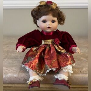 Marie Osmond Jessica’s First Christmas Porcelain Tiny Tot Doll